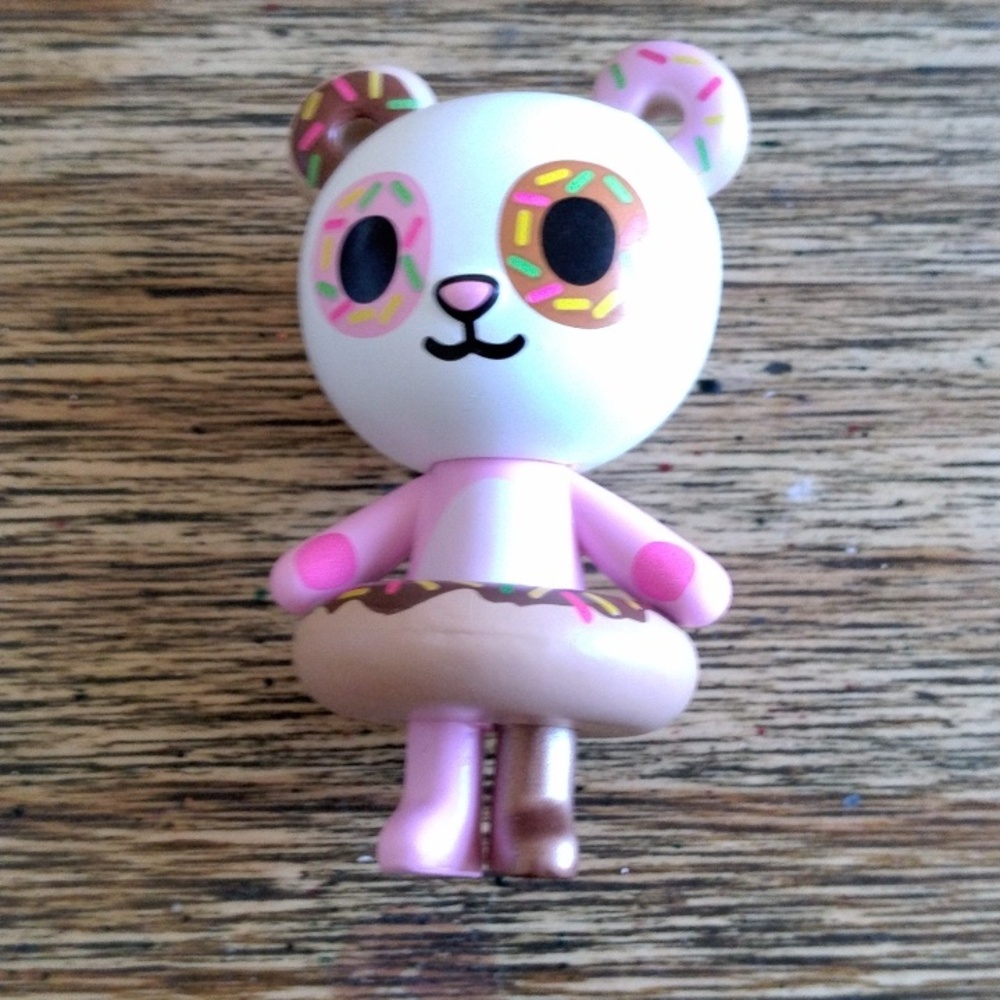 🦋 TOKIDOKI FIGURE🦋 - Picture 2 of 7